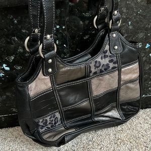 Patch shoulder bag